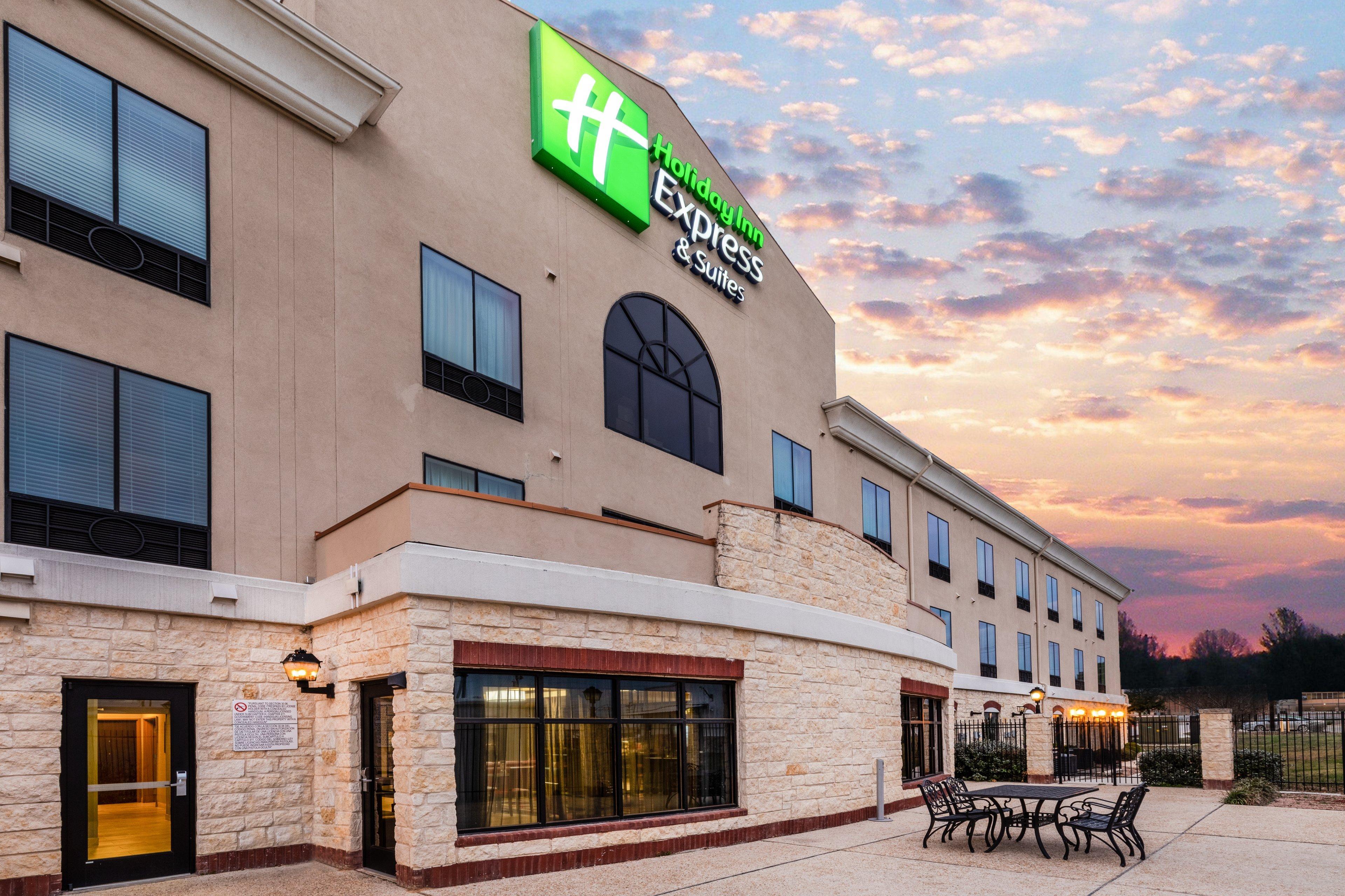 Holiday Inn Express Hotel & Suites Floresville By Ihg Exterior foto