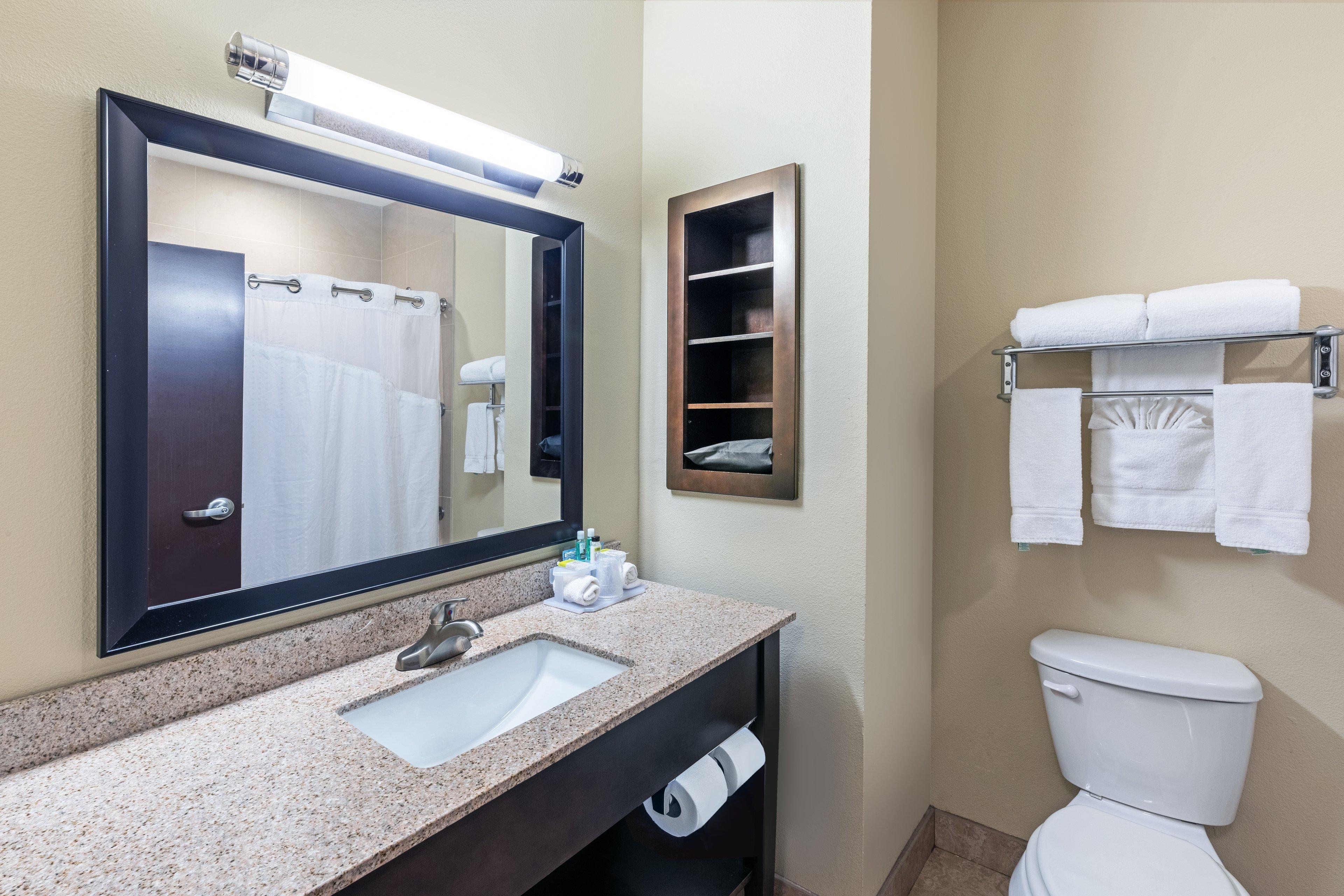 Holiday Inn Express Hotel & Suites Floresville By Ihg Exterior foto